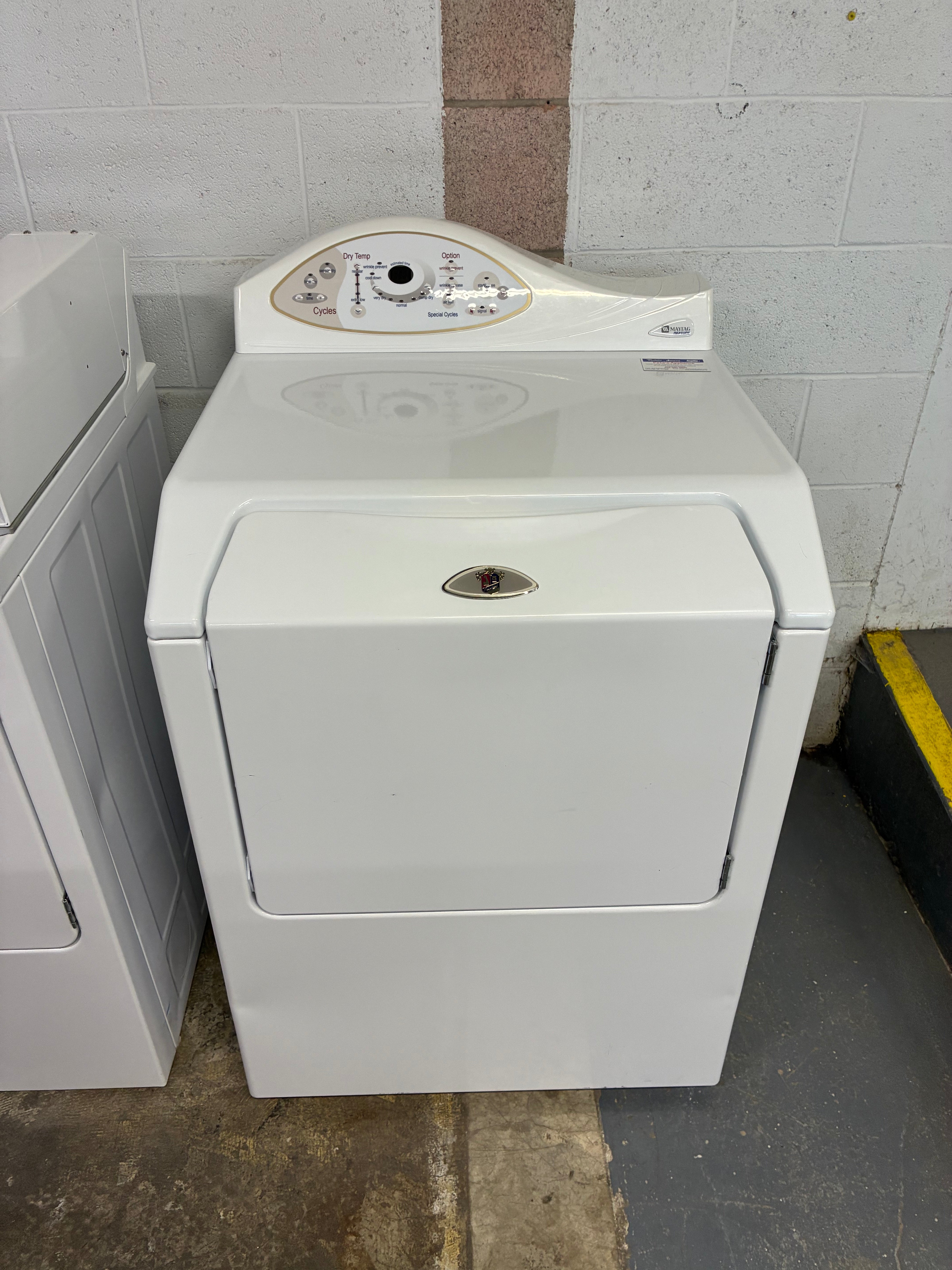 Maytag Neptune Top Load Dryer