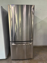 GE Refrigerator Stainless Steel Large Capacity Bottom Freezer 21 Cu.Ft.
