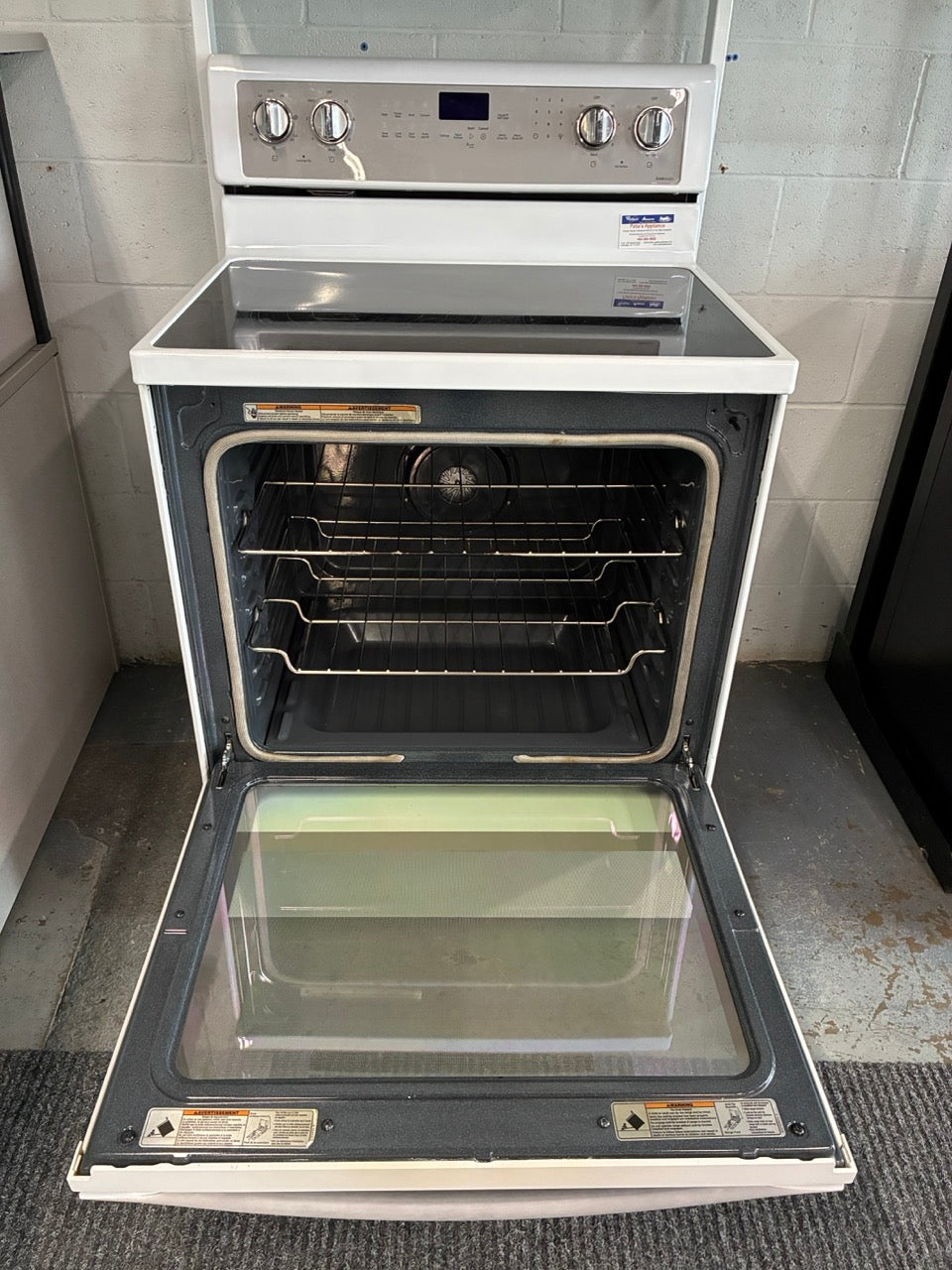 Whirlpool Range with True Convection and Large Window