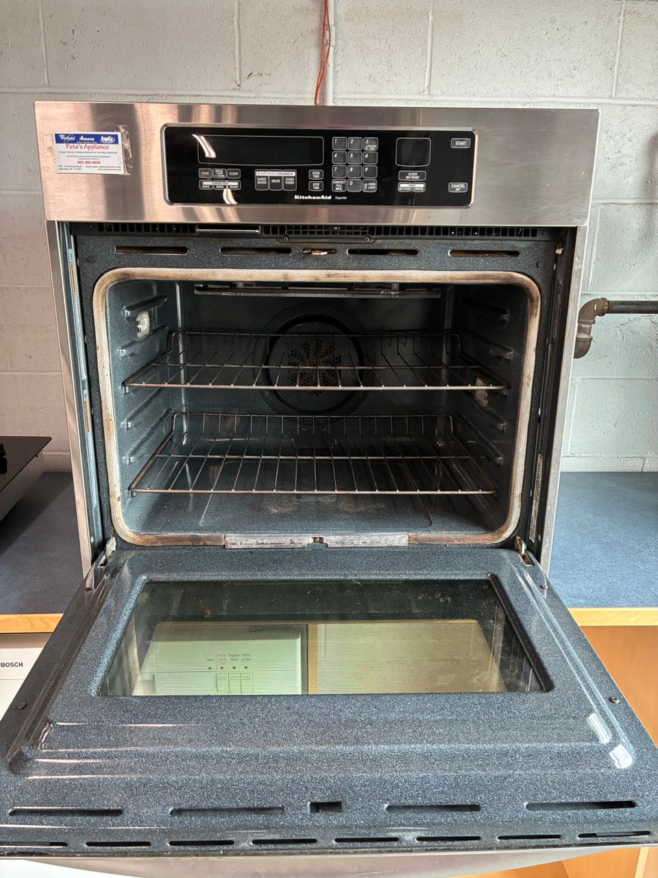 KitchenAid Superb Wall-Oven Convection Single Door
