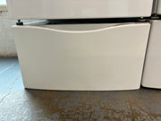 Whirlpool Pedestal